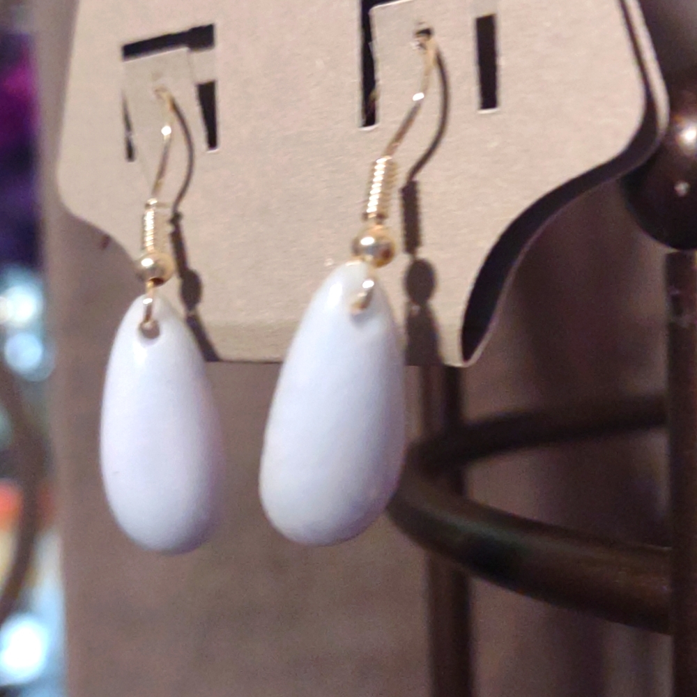 Lavender resin filled earings